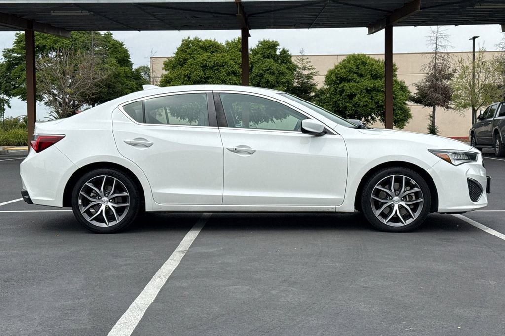 Used 2020 Acura ILX image 10