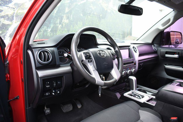 Used 2016 Toyota Tundra SR5 image 14