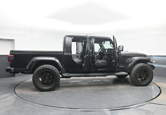 Used 2023 Jeep Gladiator Overland AWD/4WD image 52