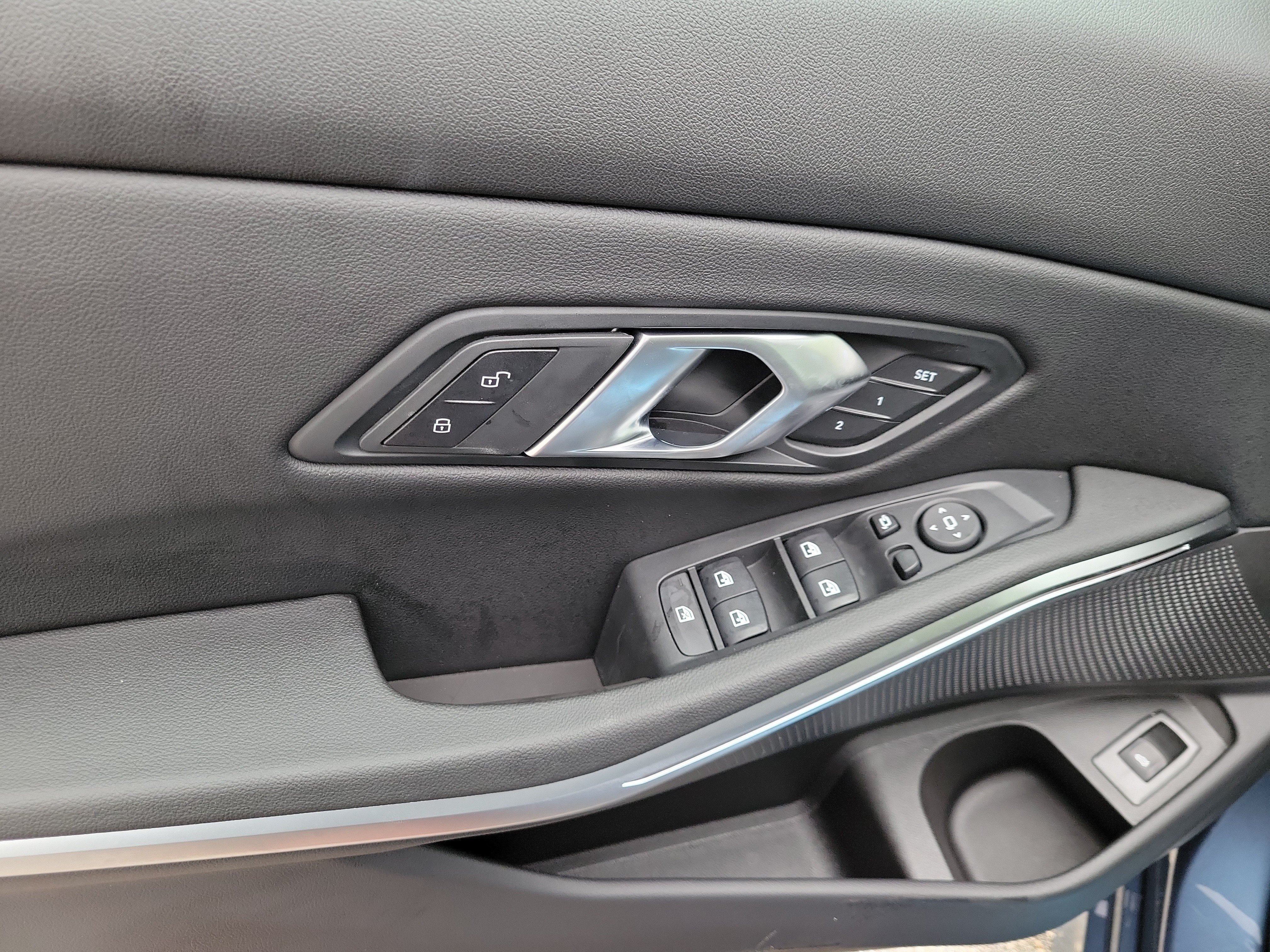 New 2026 BMW 330i Sedan w/ Premium Package RWD image 15