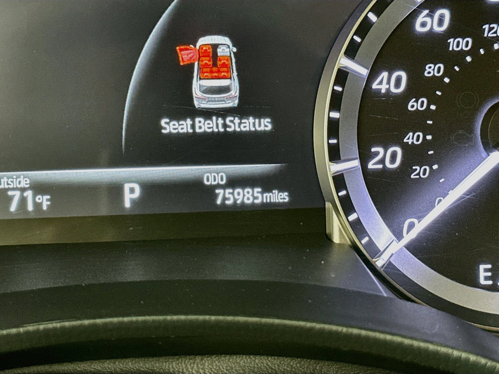 Used 2023 Toyota Highlander XLE FWD image 19
