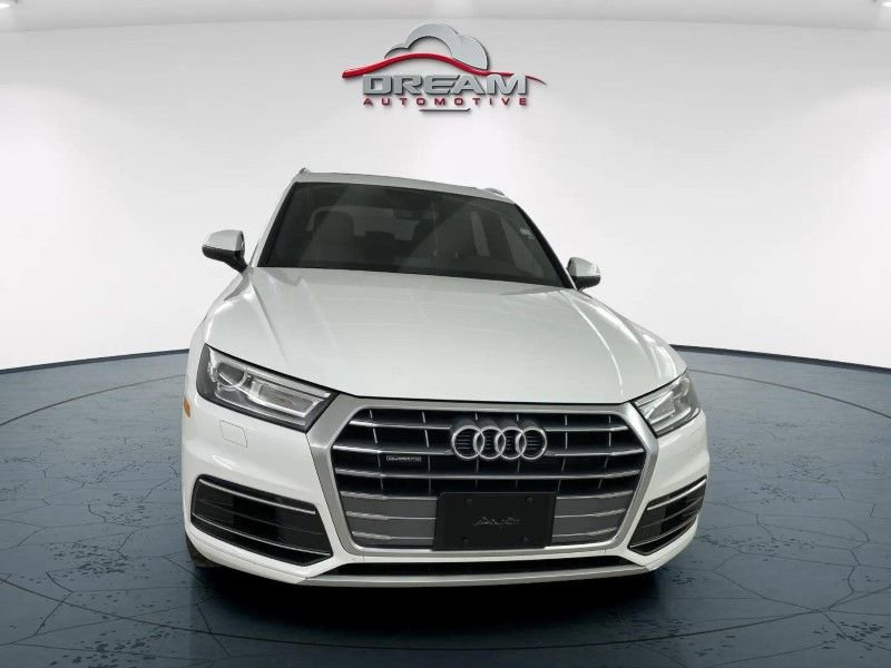 Used 2019 Audi Q5 2.0T Premium w/ Convenience Package image 4
