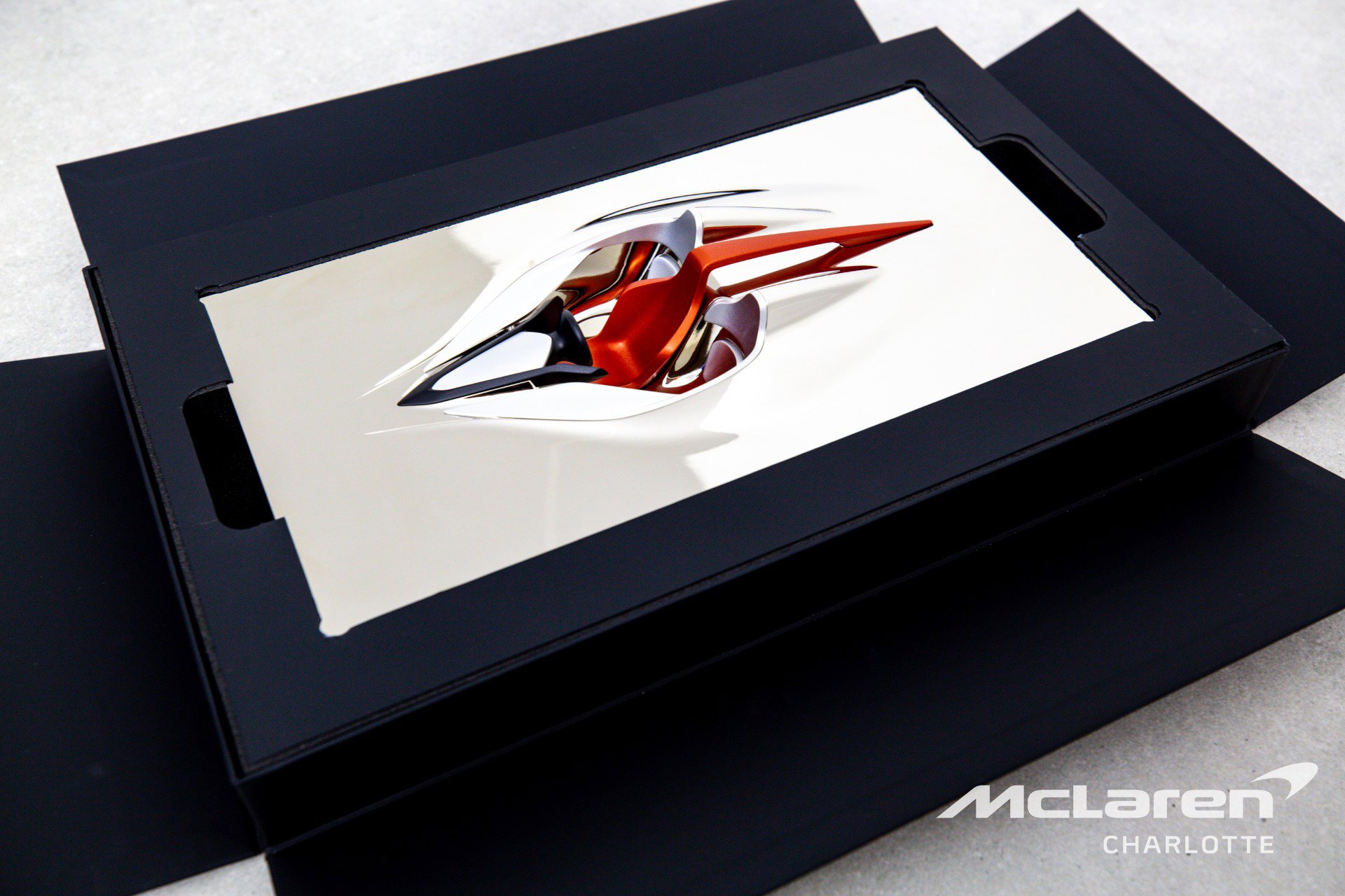 Used 2020 McLaren Speedtail image 24