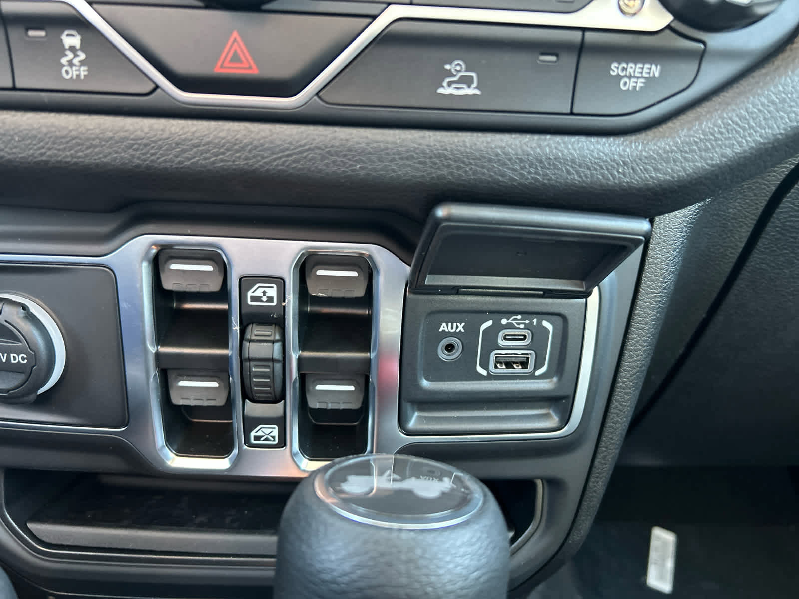 New 2025 Jeep Wrangler Sport S image 25