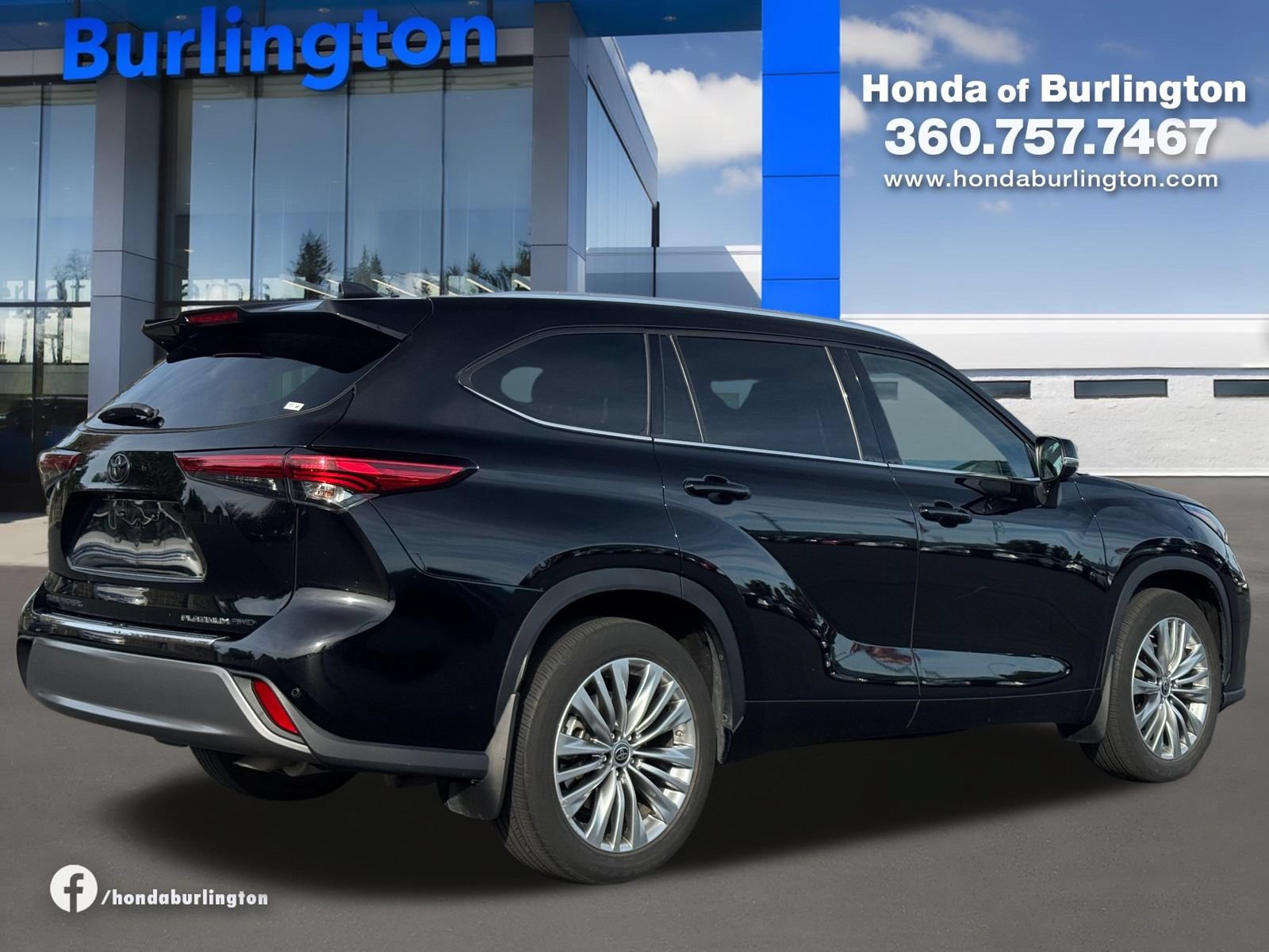 Used 2023 Toyota Highlander Platinum AWD/4WD image 6