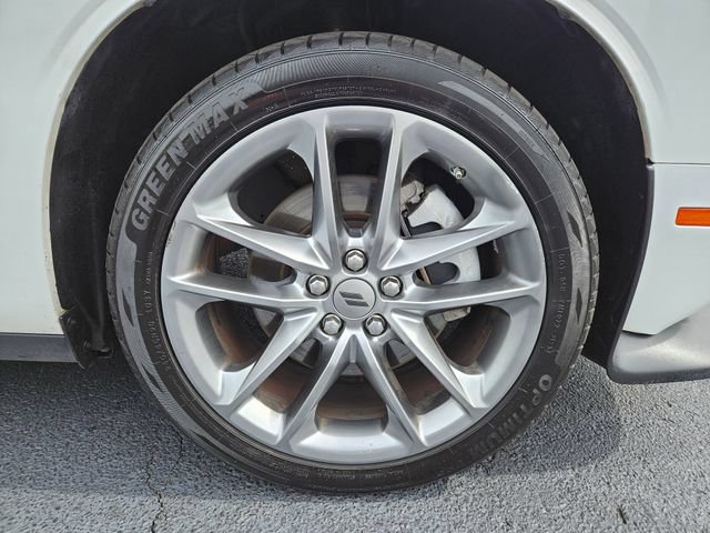 Used 2022 Dodge Challenger GT AWD/4WD image 27