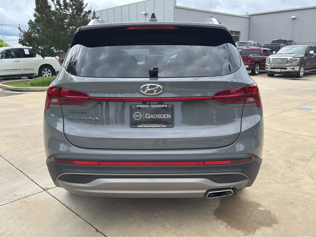 Used 2023 Hyundai Santa Fe SEL FWD image 4