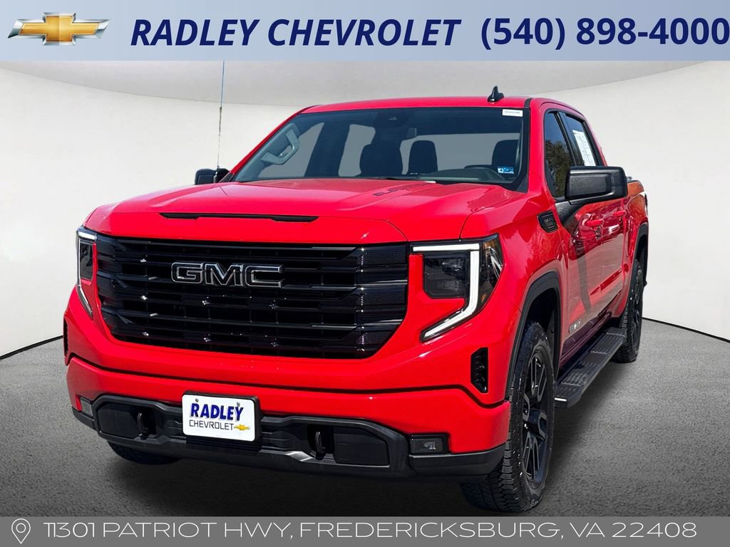 Certified 2025 GMC Sierra 1500 Elevation w/ LPO, Elevation Black Package AWD/4WD image 1