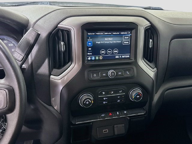 Used 2019 Chevrolet Silverado 1500 Custom w/ Custom Value Package RWD image 16
