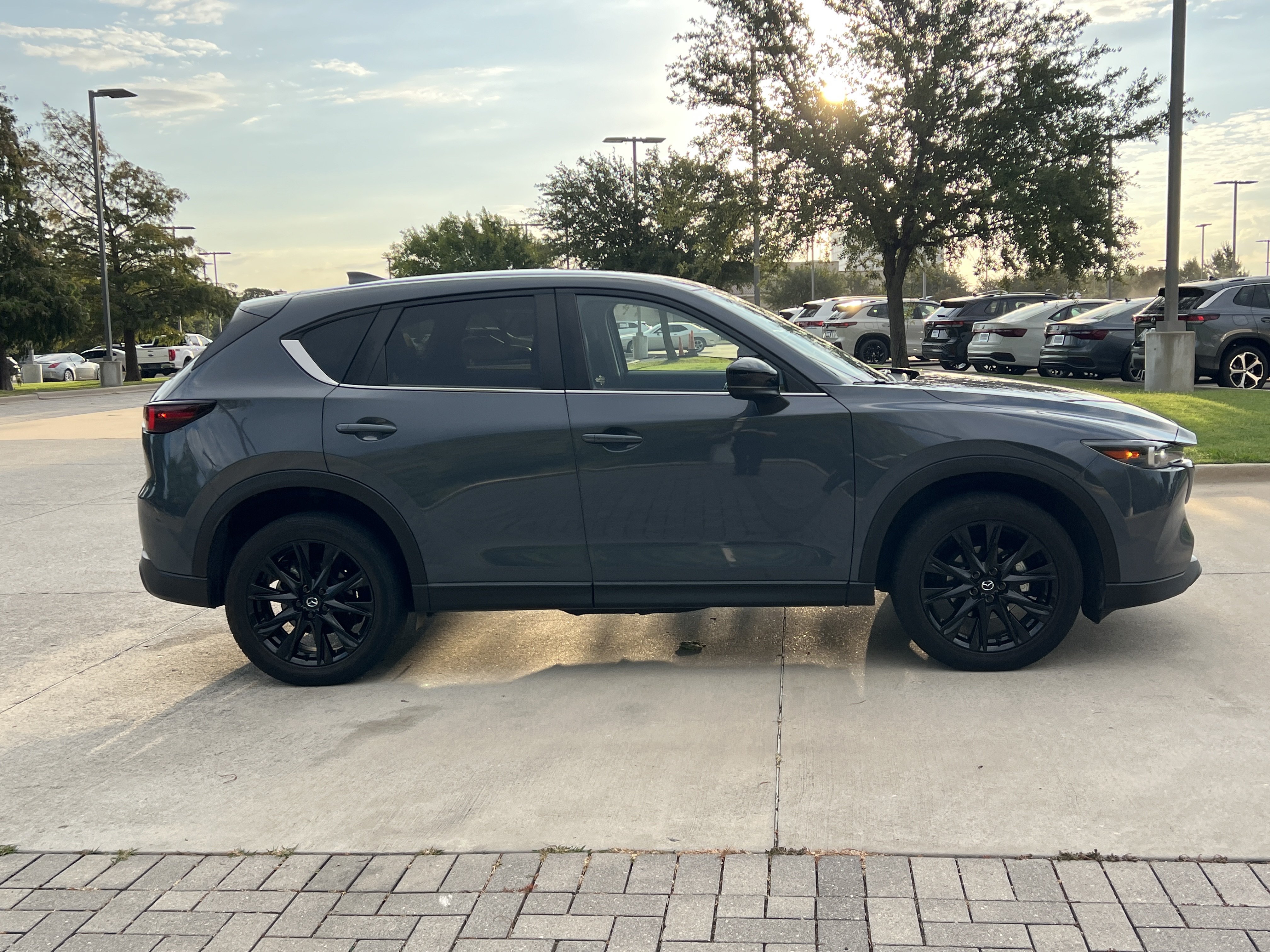 Used 2023 MAZDA CX-5 Carbon Edition AWD/4WD image 10