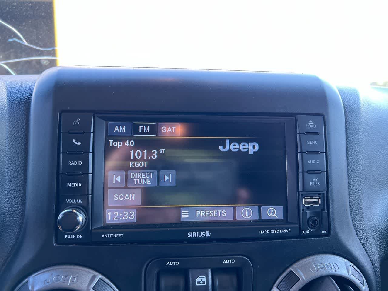Used 2014 Jeep Wrangler Unlimited Sport w/ Quick Order Package 24S AWD/4WD image 16