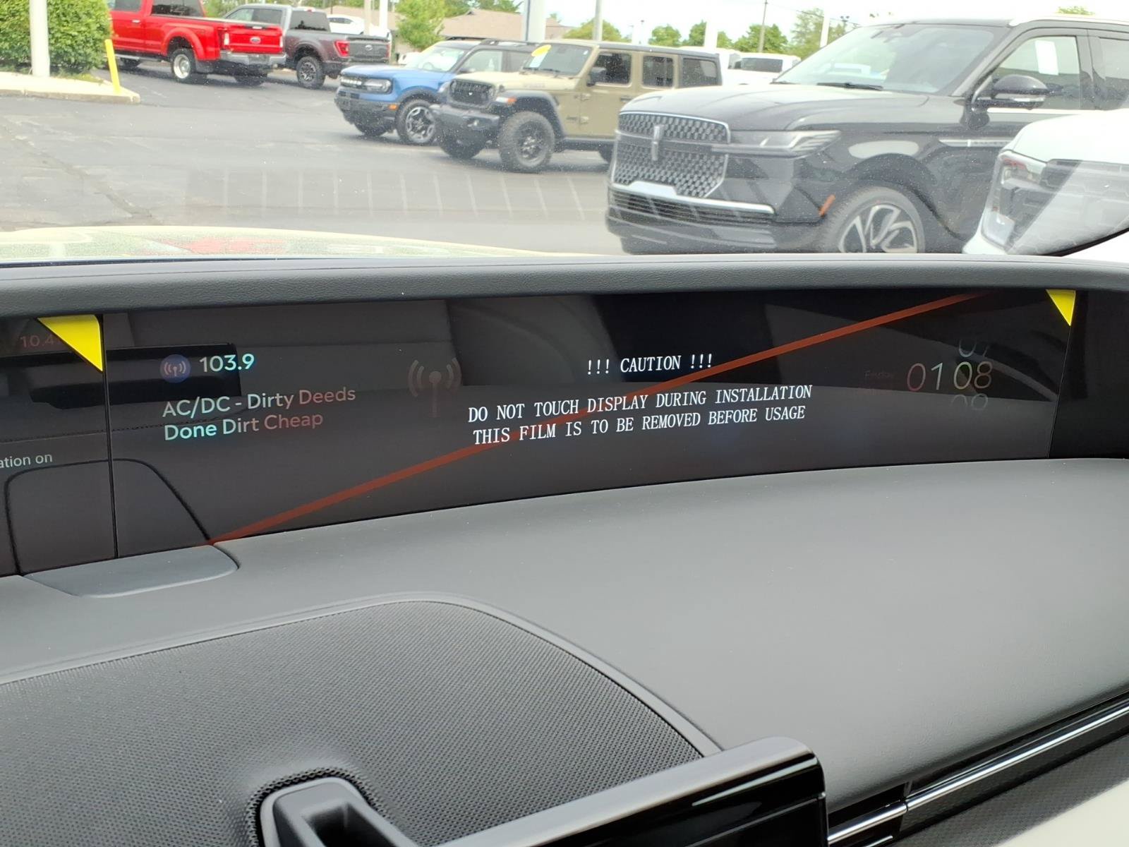 New 2026 Lincoln Nautilus Premier AWD/4WD image 14