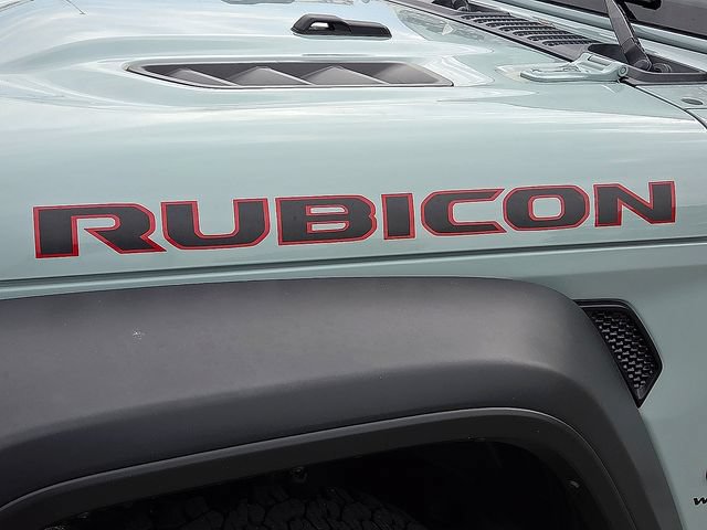 Used 2024 Jeep Wrangler Unlimited Rubicon w/ Technology Group AWD/4WD image 9