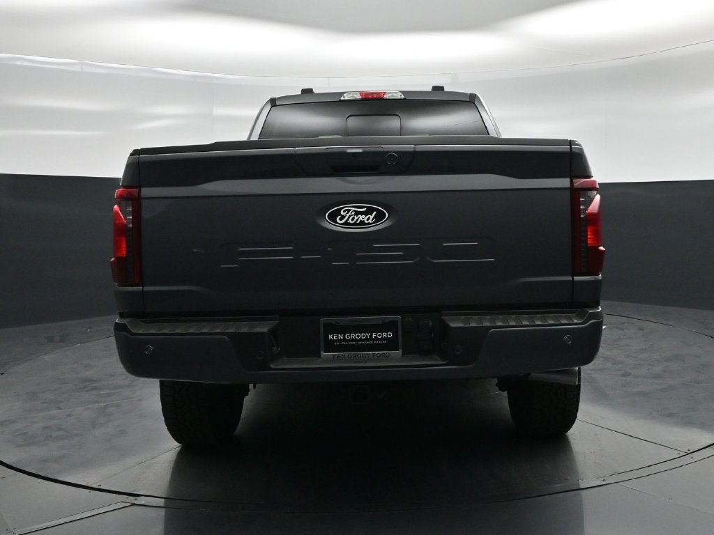 New 2026 Ford F150 XLT w/ Equipment Group 302A MID AWD/4WD image 24