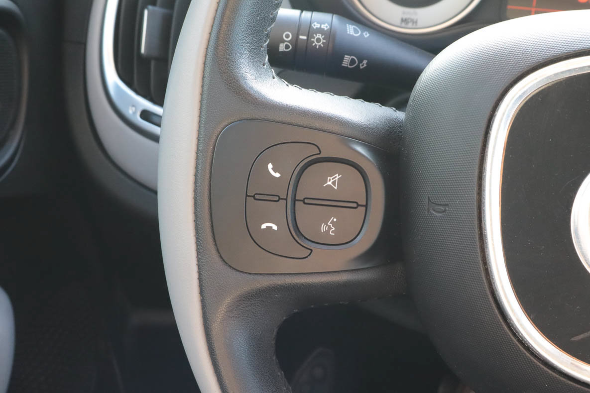 Used 2014 FIAT 500L Easy FWD image 22