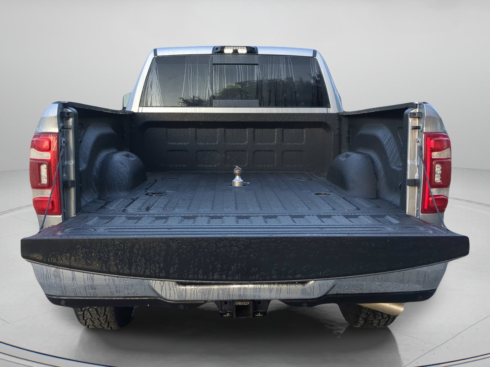 Used 2024 RAM 2500 Limited w/ Safety Group AWD/4WD image 46