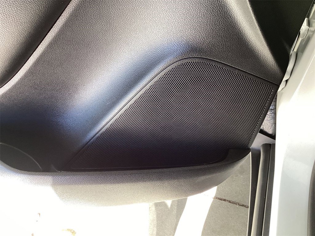 Certified 2022 Chevrolet Trax LS w/ Tint and Cruise Package image 23