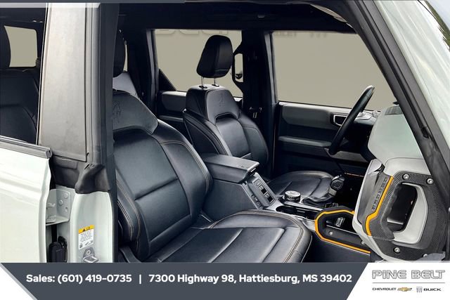 Used 2022 Ford Bronco Badlands image 6