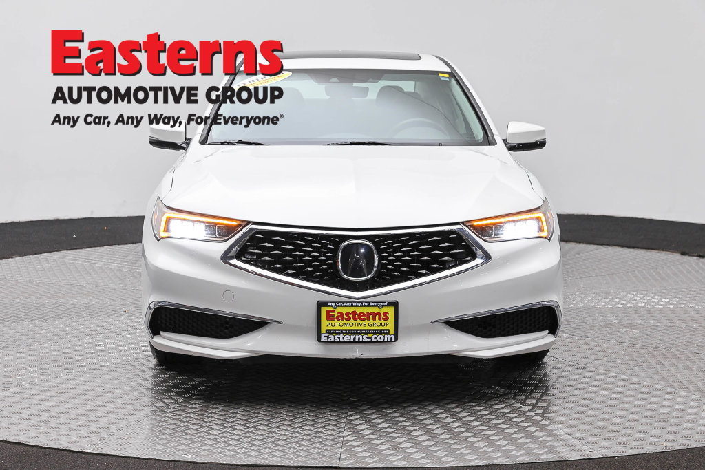 Used 2018 Acura TLX FWD image 3