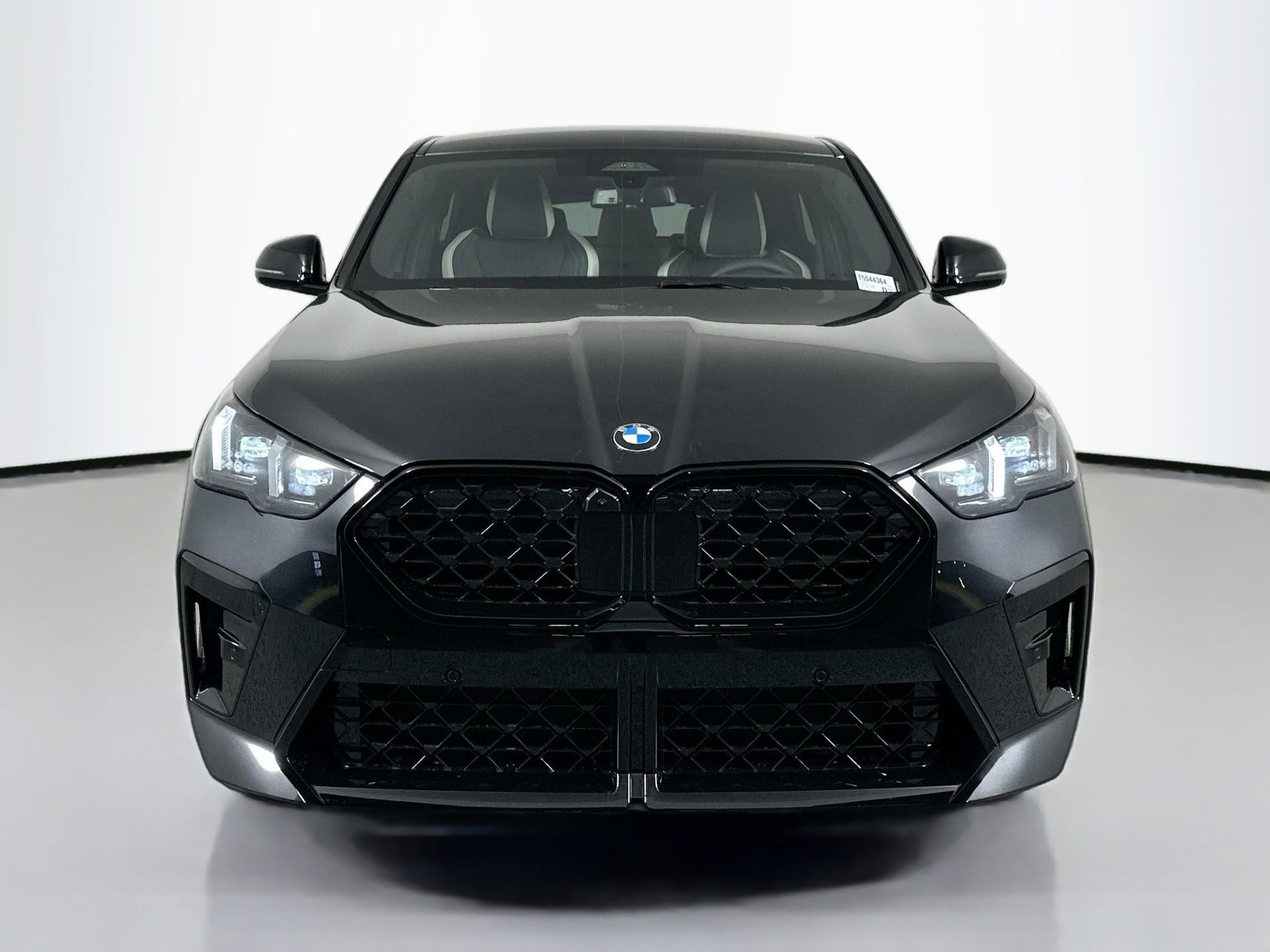 New 2026 BMW X2 xDrive28i image 2