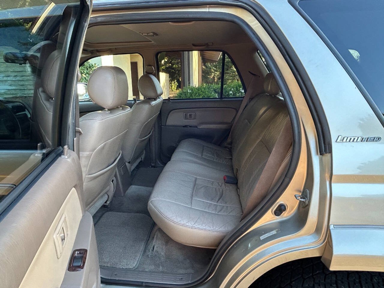 Used 2001 Toyota 4Runner Limited RWD image 30