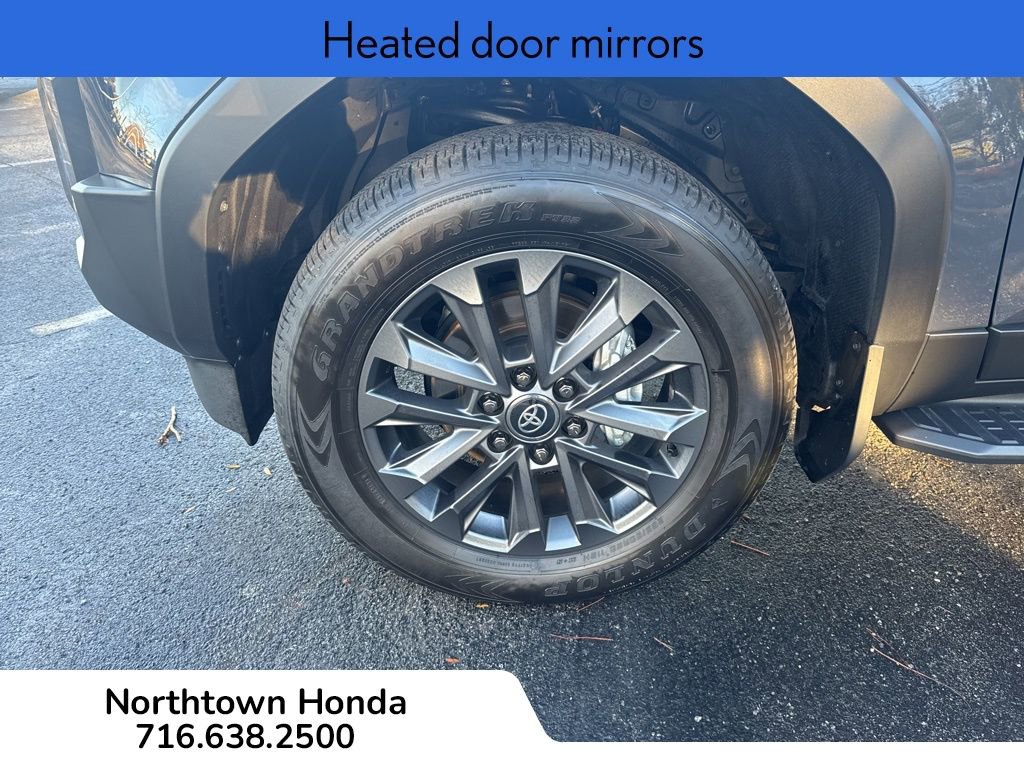 Used 2024 Toyota Land Cruiser image 11