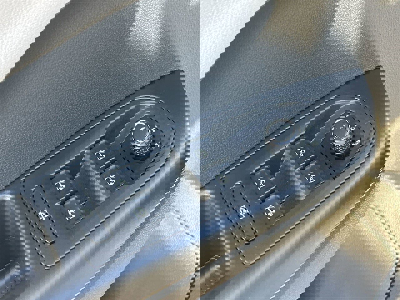 New 2026 Volkswagen Taos S image 17