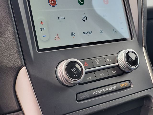 Used 2023 Ford Edge SEL image 21