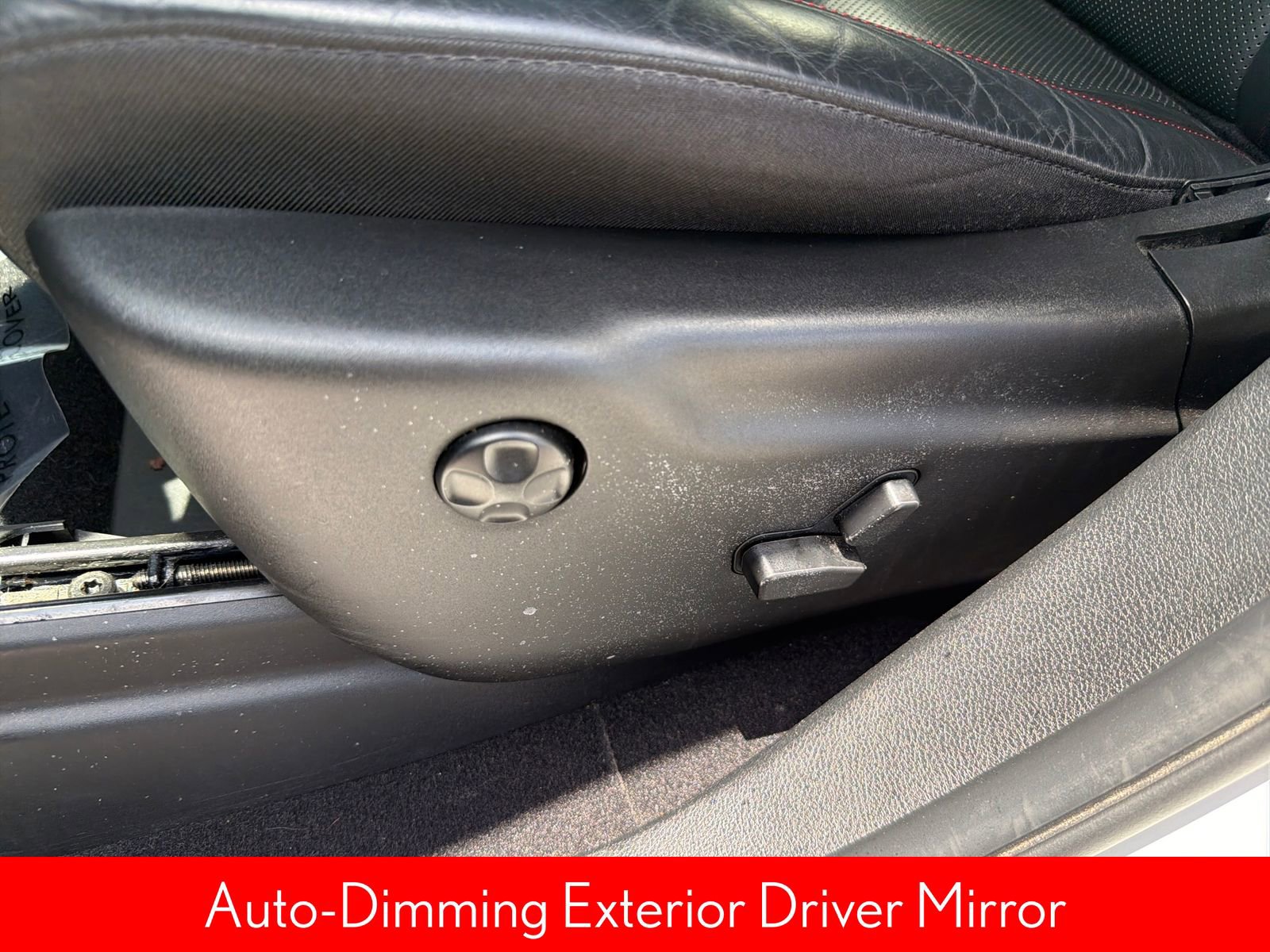 Used 2024 Dodge Durango GT RWD image 30