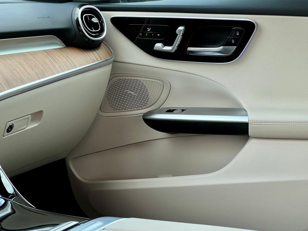Certified 2023 Mercedes-Benz C 300 4MATIC Sedan image 26