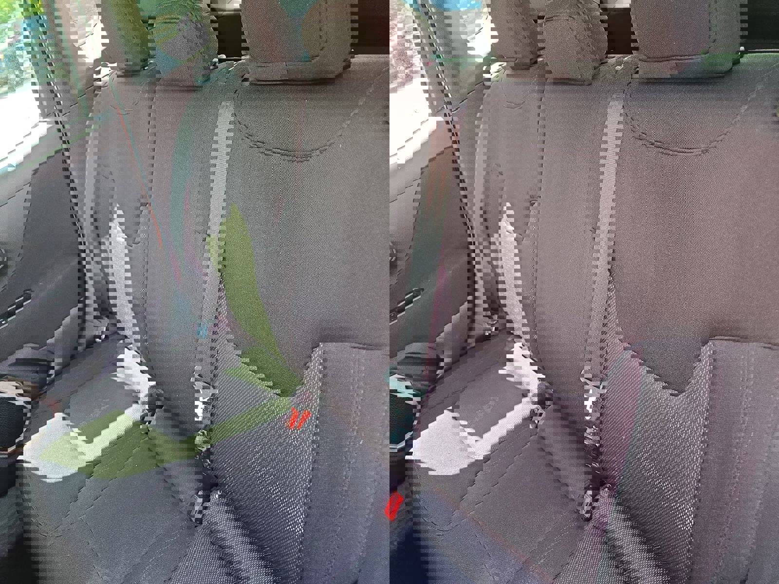 Used 2017 Jeep Renegade Latitude AWD/4WD image 15