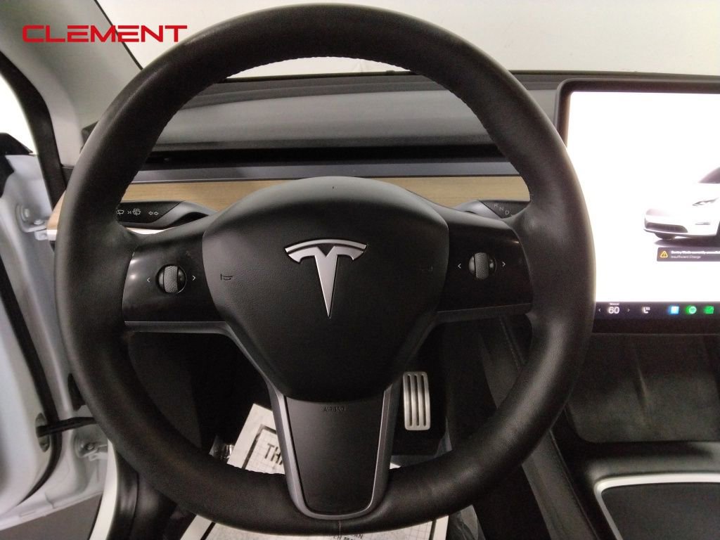 Used 2022 Tesla Model Y Performance image 10