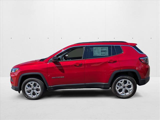 New 2025 Jeep Compass Latitude image 5