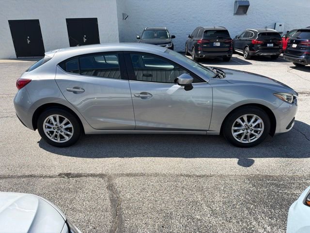Used 2014 MAZDA MAZDA3 i Touring FWD image 4