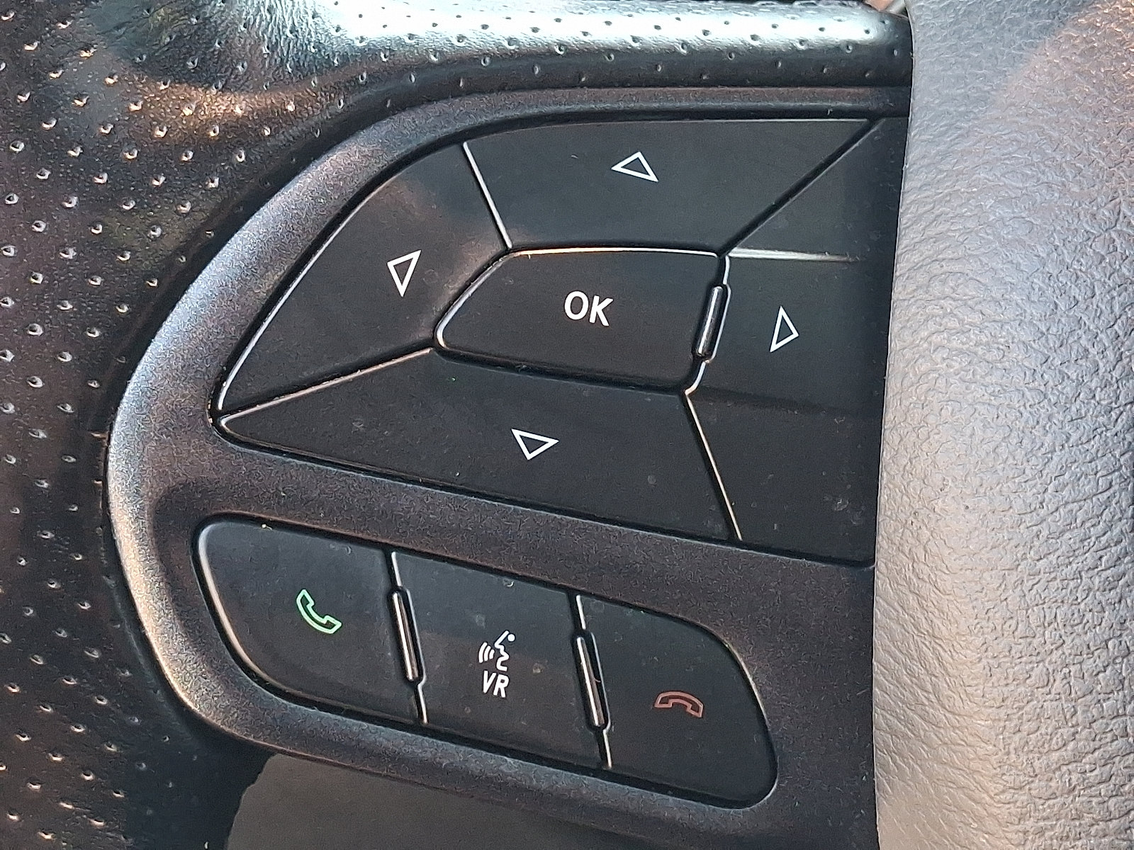 Used 2022 Dodge Durango GT AWD/4WD image 23