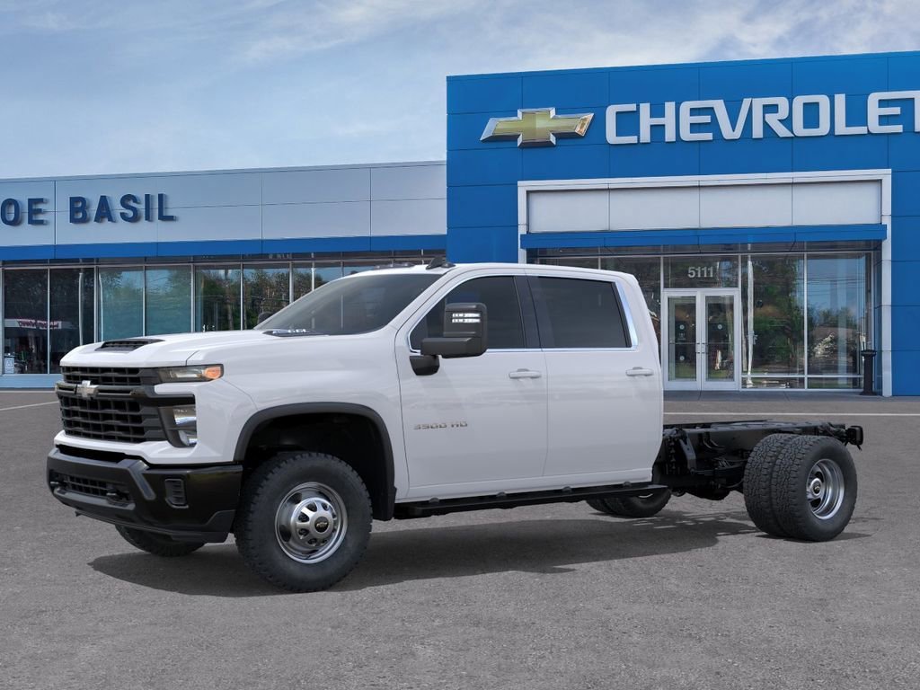 New 2026 Chevrolet Silverado 3500 W/T AWD/4WD image 2