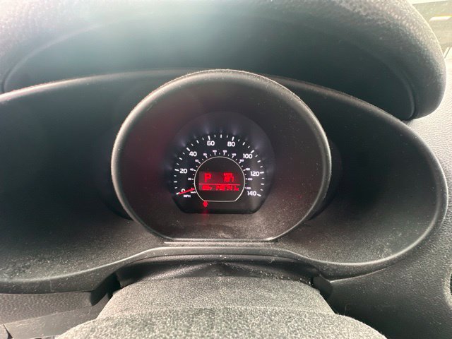 Used 2017 Kia Soul + FWD image 17