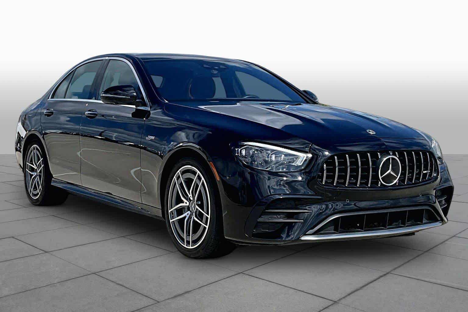 Used 2022 Mercedes-Benz E 53 AMG 4MATIC Sedan image 3