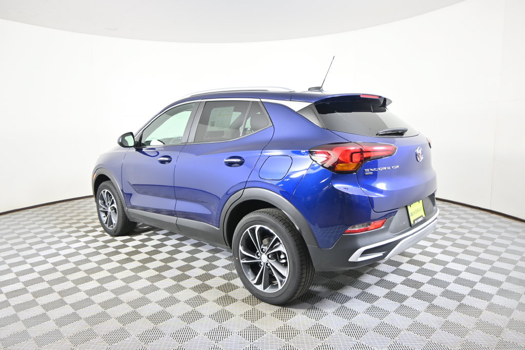 Used 2023 Buick Encore GX Select w/ Safety Package II AWD/4WD image 4