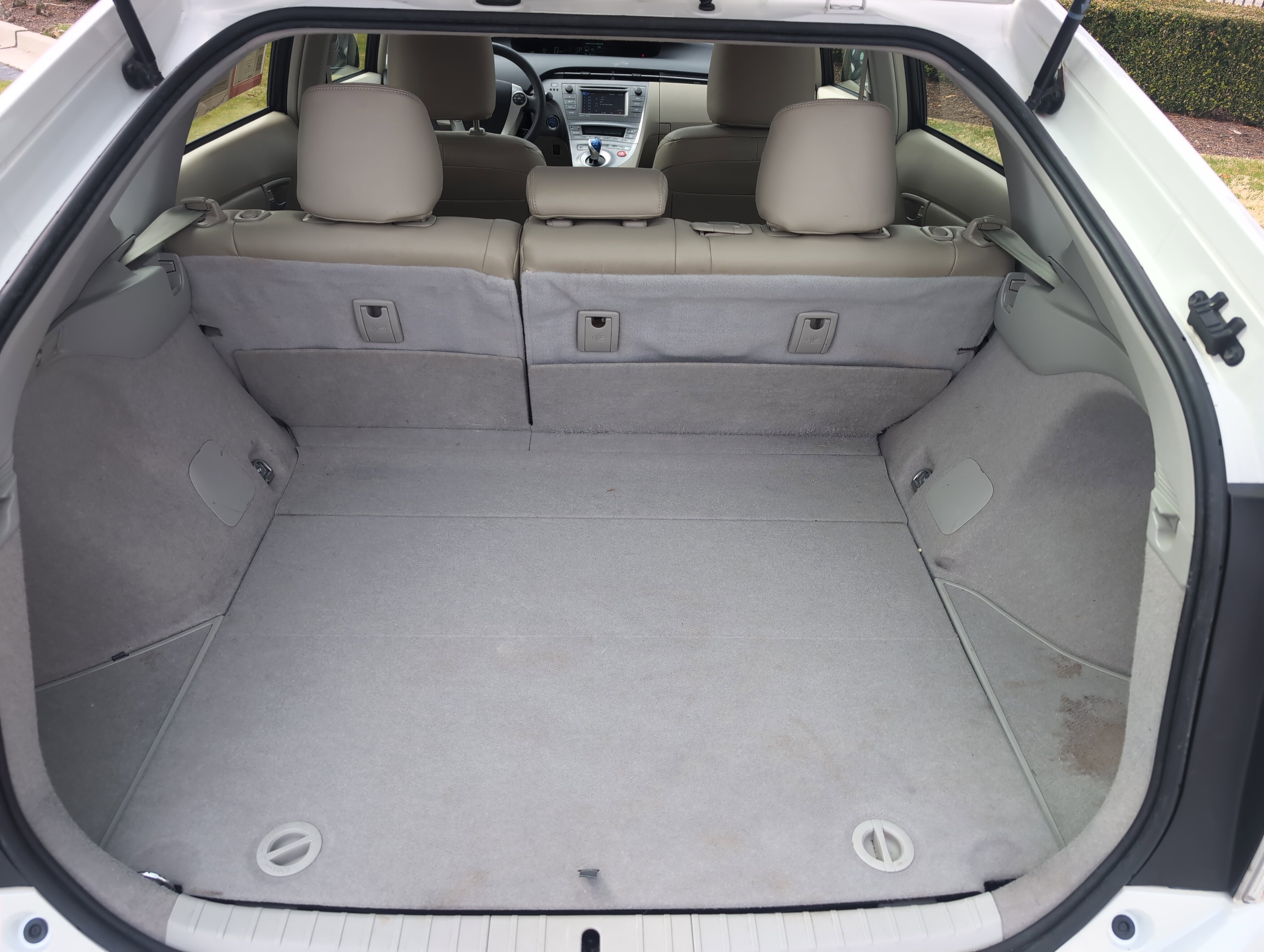 Used 2014 Toyota Prius Three w/ Solar Roof Package image 30