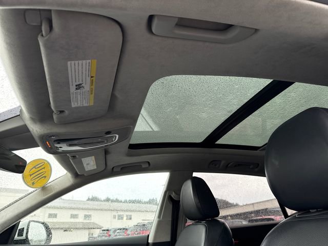 Used 2019 Audi Q8 Prestige w/ Luxury Package image 32