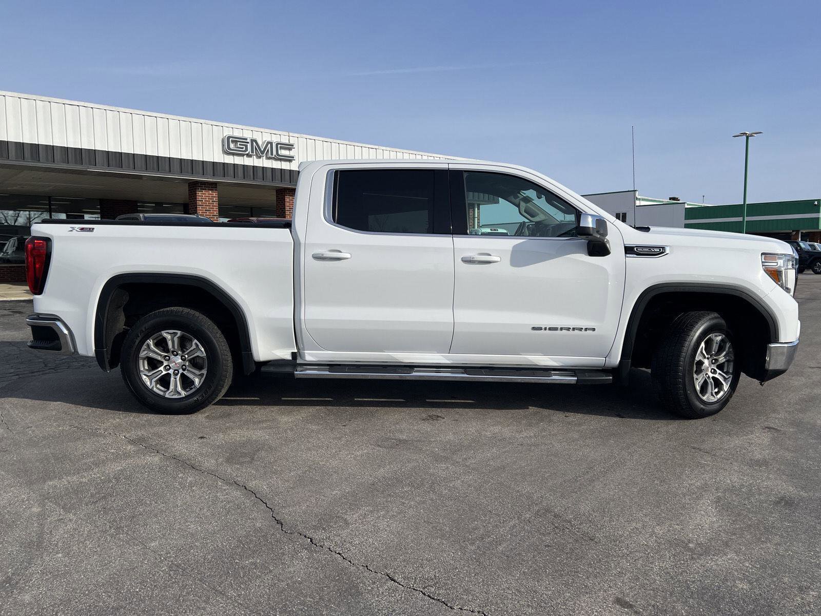 Used 2019 GMC Sierra 1500 SLE w/ SLE Value Package image 4