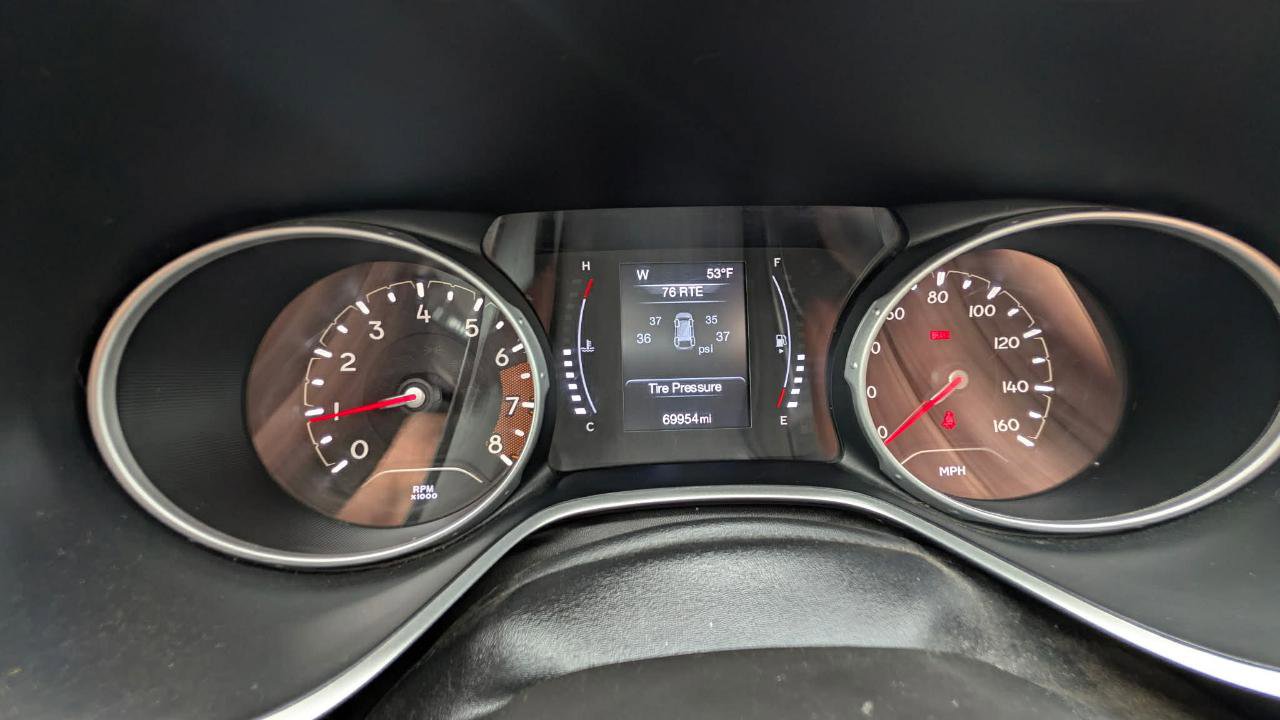 Used 2018 Jeep Compass Sport image 14