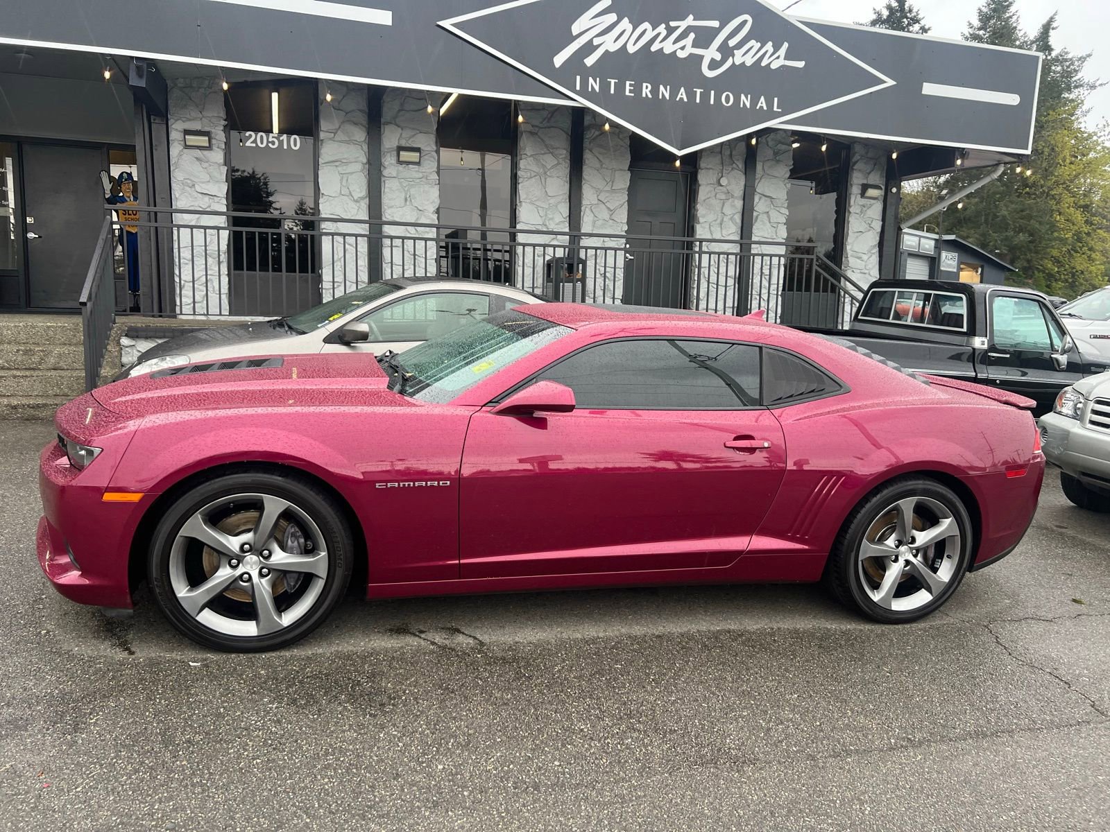 Used 2014 Chevrolet Camaro SS w/ RS Package RWD image 2