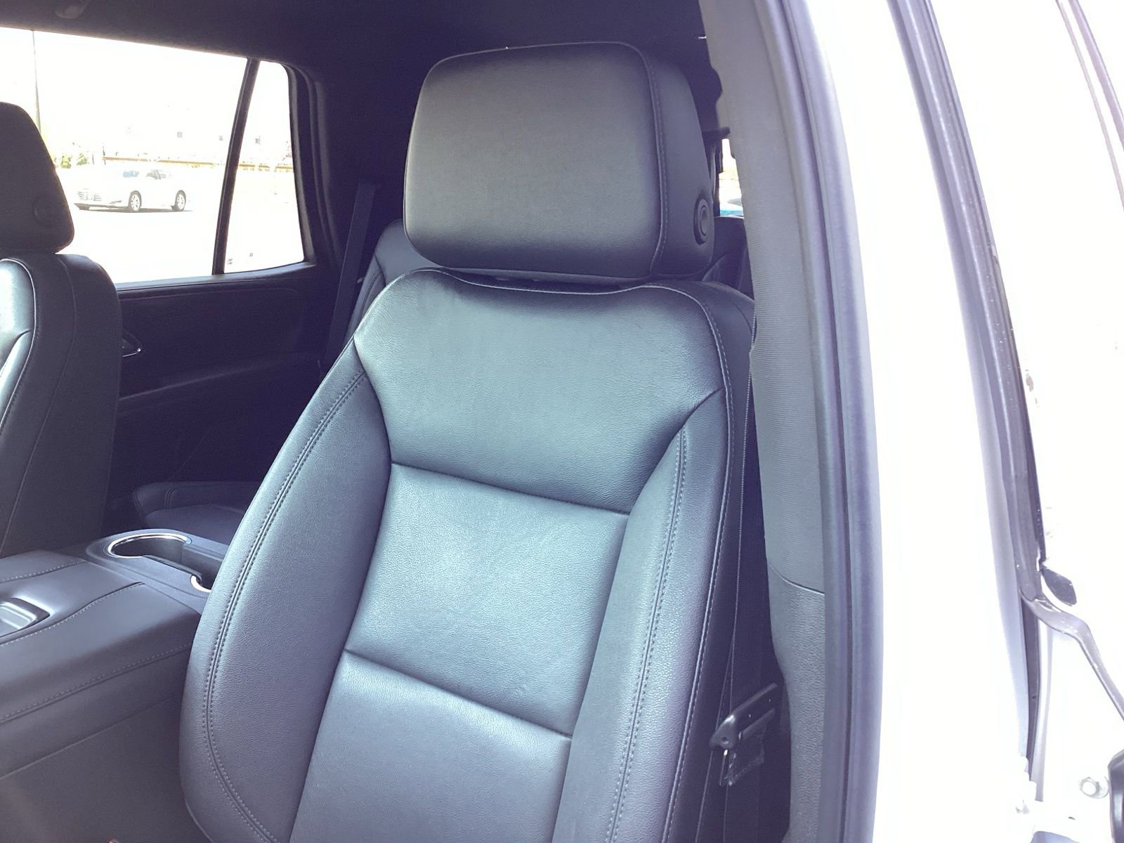 Used 2022 Chevrolet Tahoe LT image 11