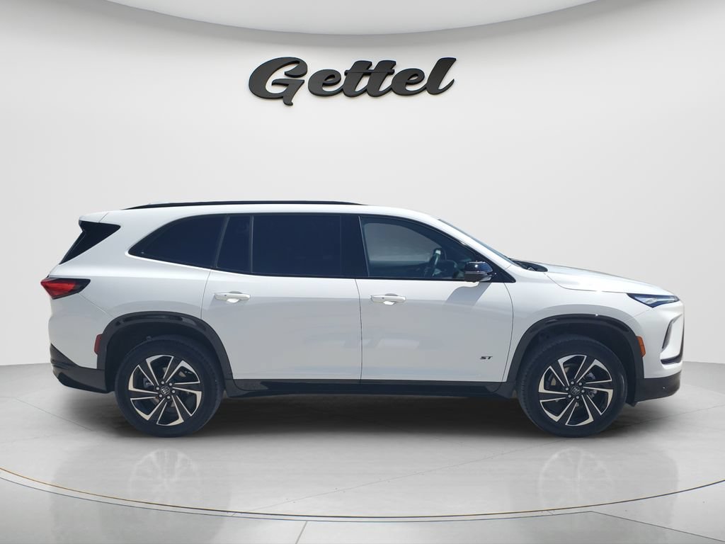 Used 2026 Buick Enclave Sport Touring FWD image 3
