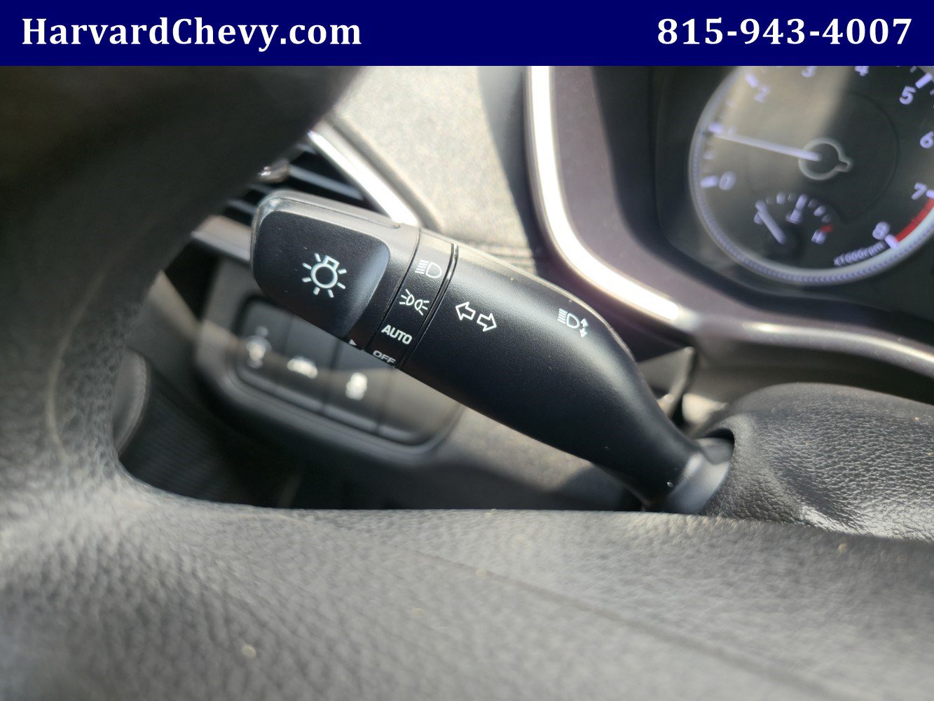 Used 2020 Hyundai Santa Fe SE FWD image 20