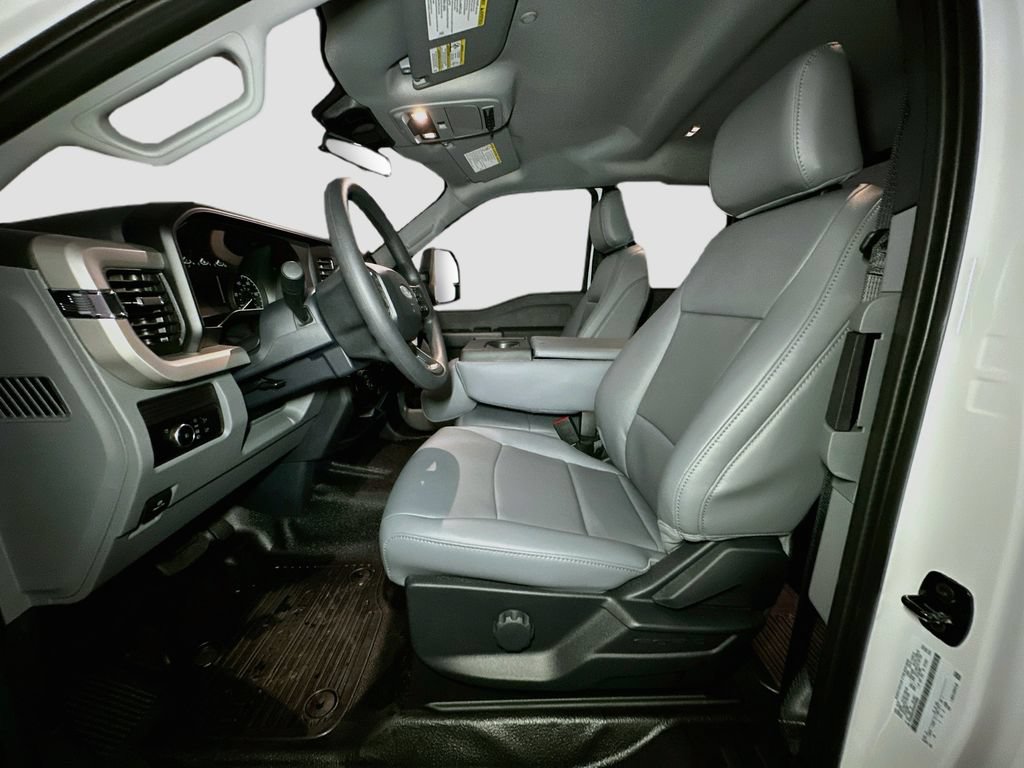 New 2026 Ford F450 XL AWD/4WD image 16