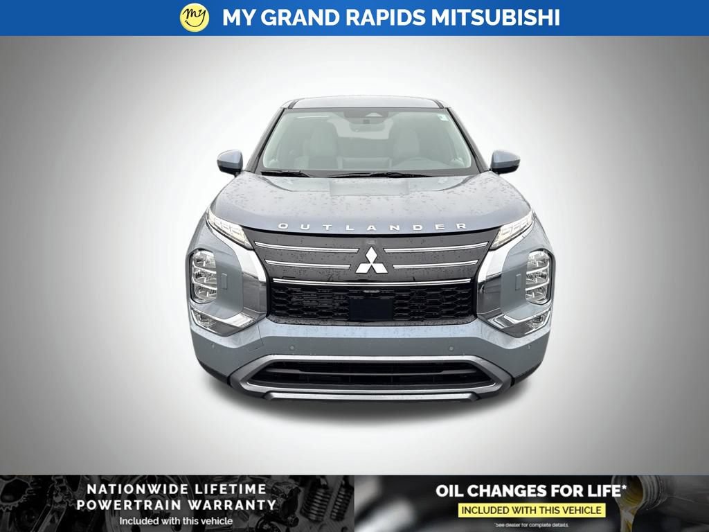 New 2026 Mitsubishi Outlander SE AWD/4WD image 2