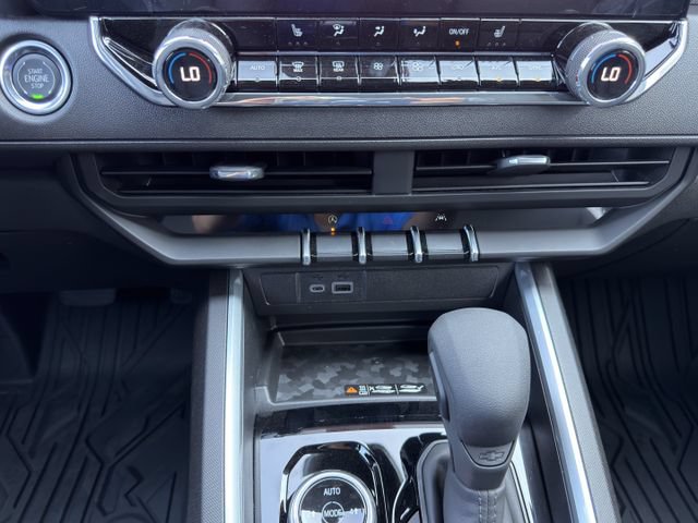 New 2026 Chevrolet Colorado Trail Boss AWD/4WD image 14